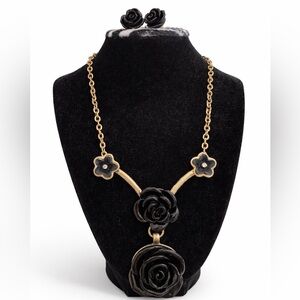 Please dont buy this item has been sold i cant mark it fo some reasn